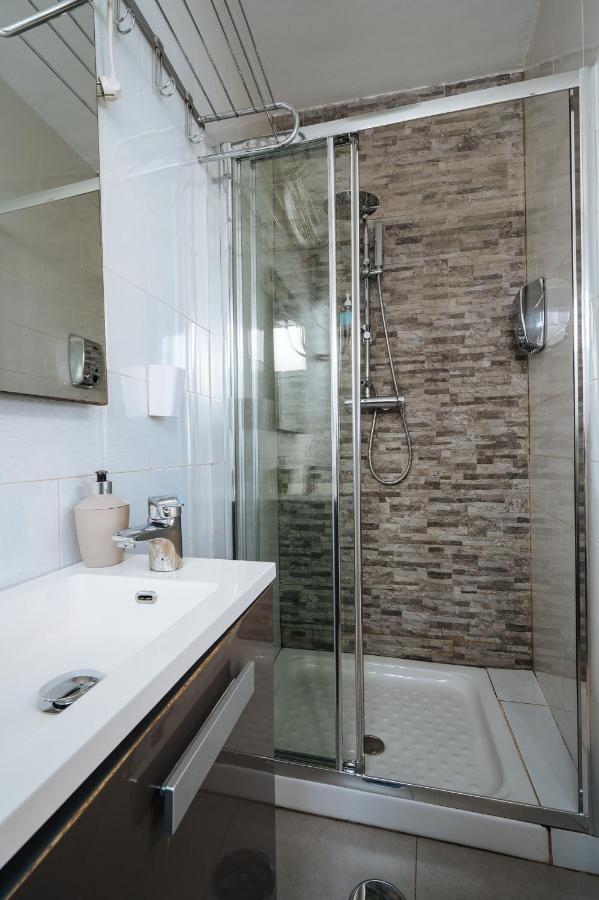 Atico Lujo Junto A La Catedral. Giralda Apartment Seville Exterior photo